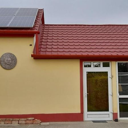 Kalandor szállás Kozarmisleny Exterior foto