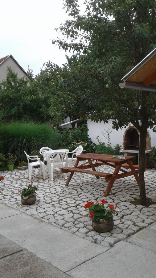 Kalandor szállás Kozarmisleny Exterior foto